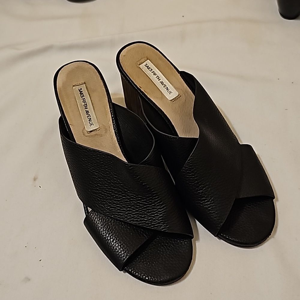 Saks Fifth Avenue’s Block Heels 7